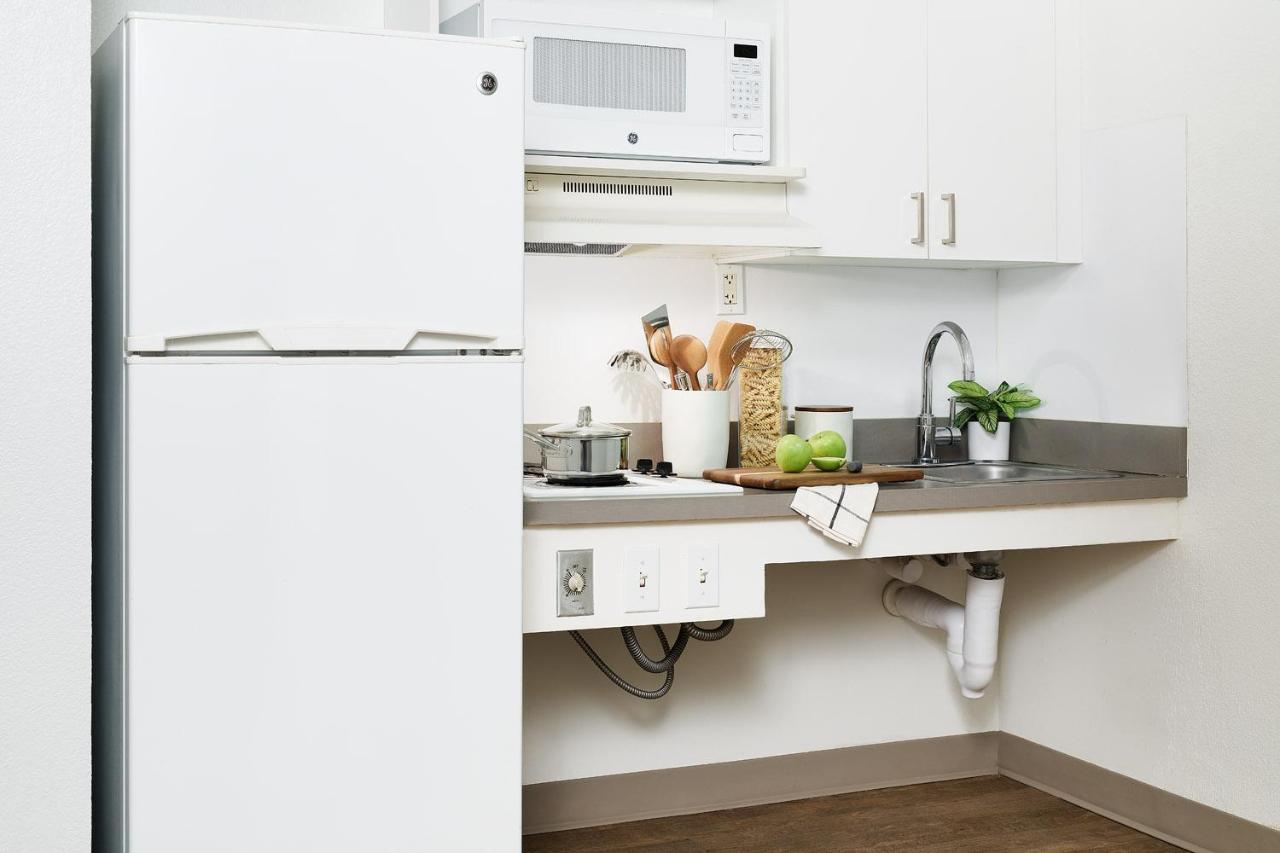 Intown Suites Extended Stay Atlanta Ga - Ksu 케네쏘 외부 사진