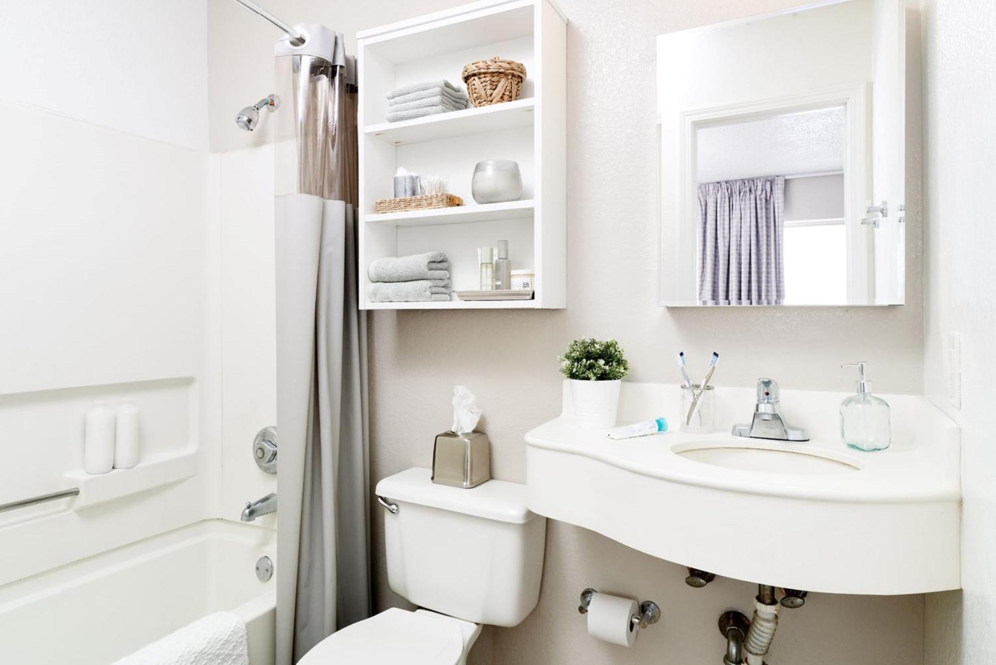 Intown Suites Extended Stay Atlanta Ga - Ksu 케네쏘 외부 사진